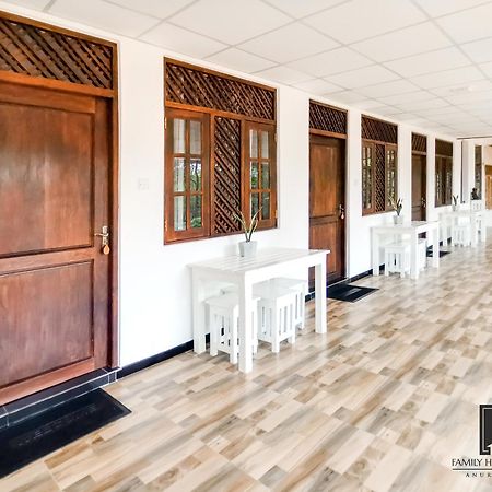 Family Holiday Resort Анурадхапура Екстериор снимка